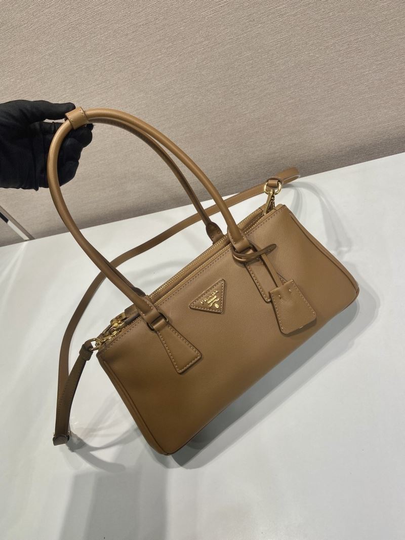 Pra*a top handle bags